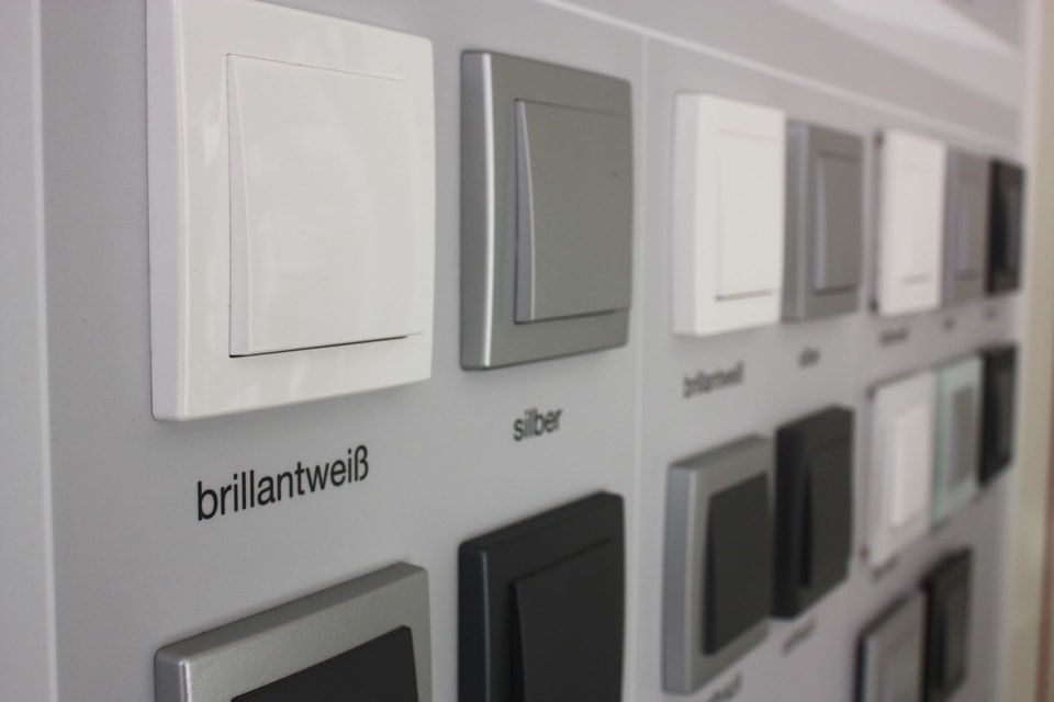 Schalterserie2 bei Thomanek Elektrotechnik GmbH & Co.KG in Merkendorf
